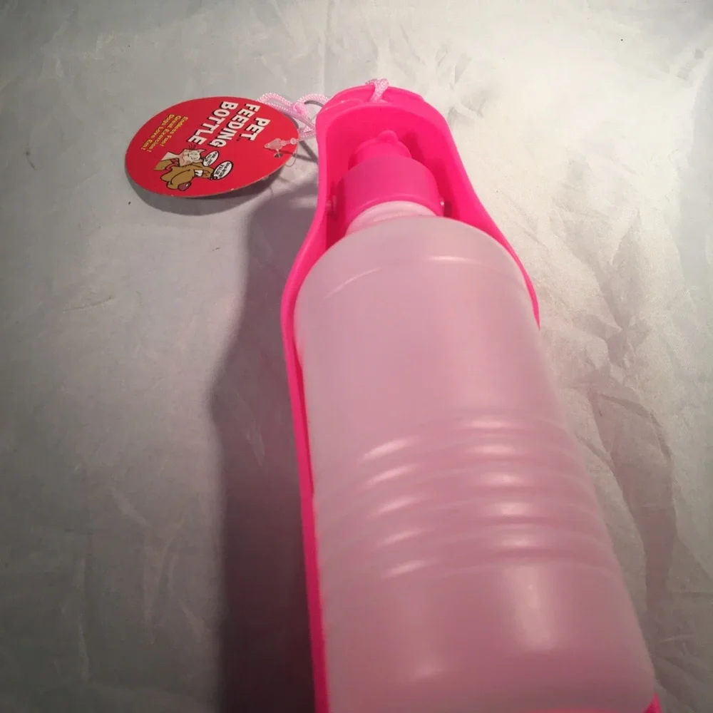 Neon Pink Pet travel water kit‎